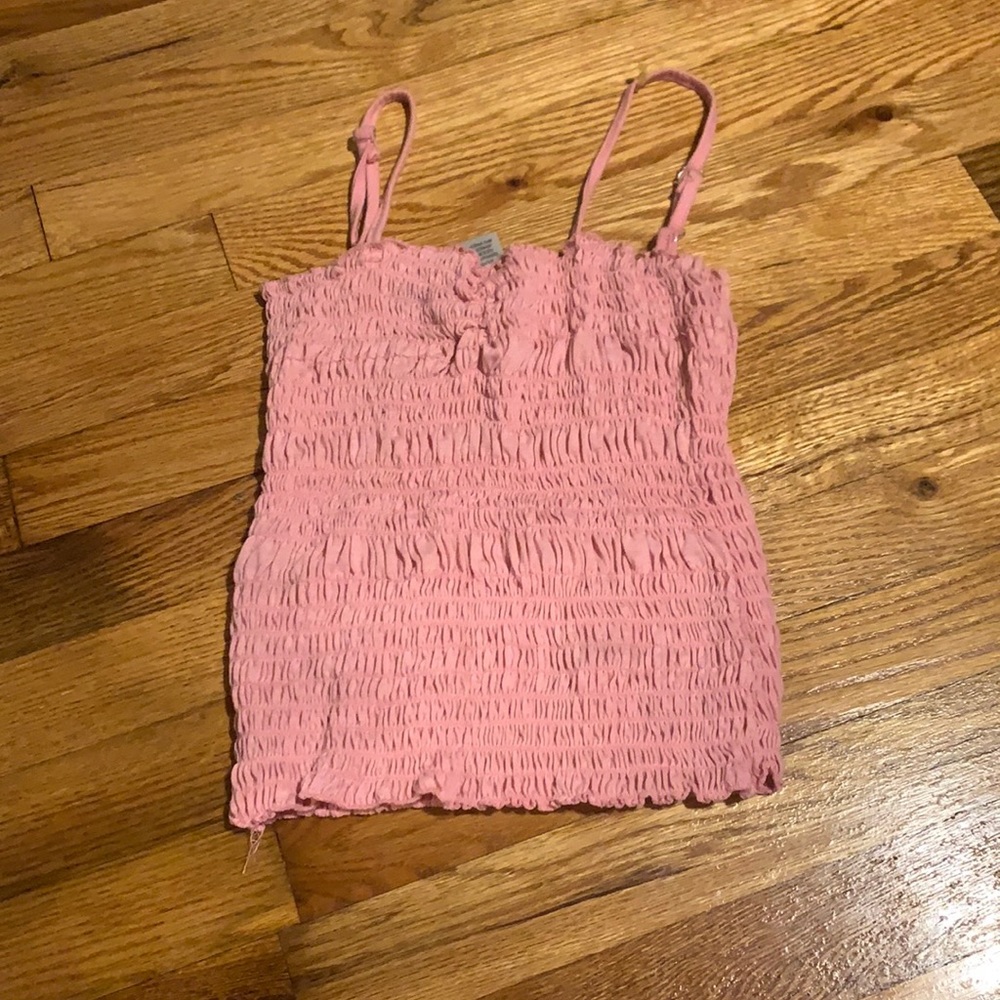 pink crop top